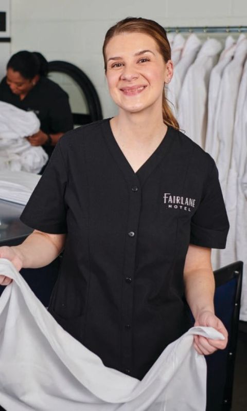 housekeeping and cleaning uniform rentals