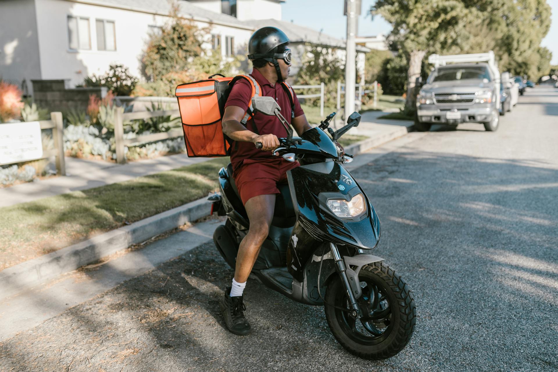 work shorts uniform rental service